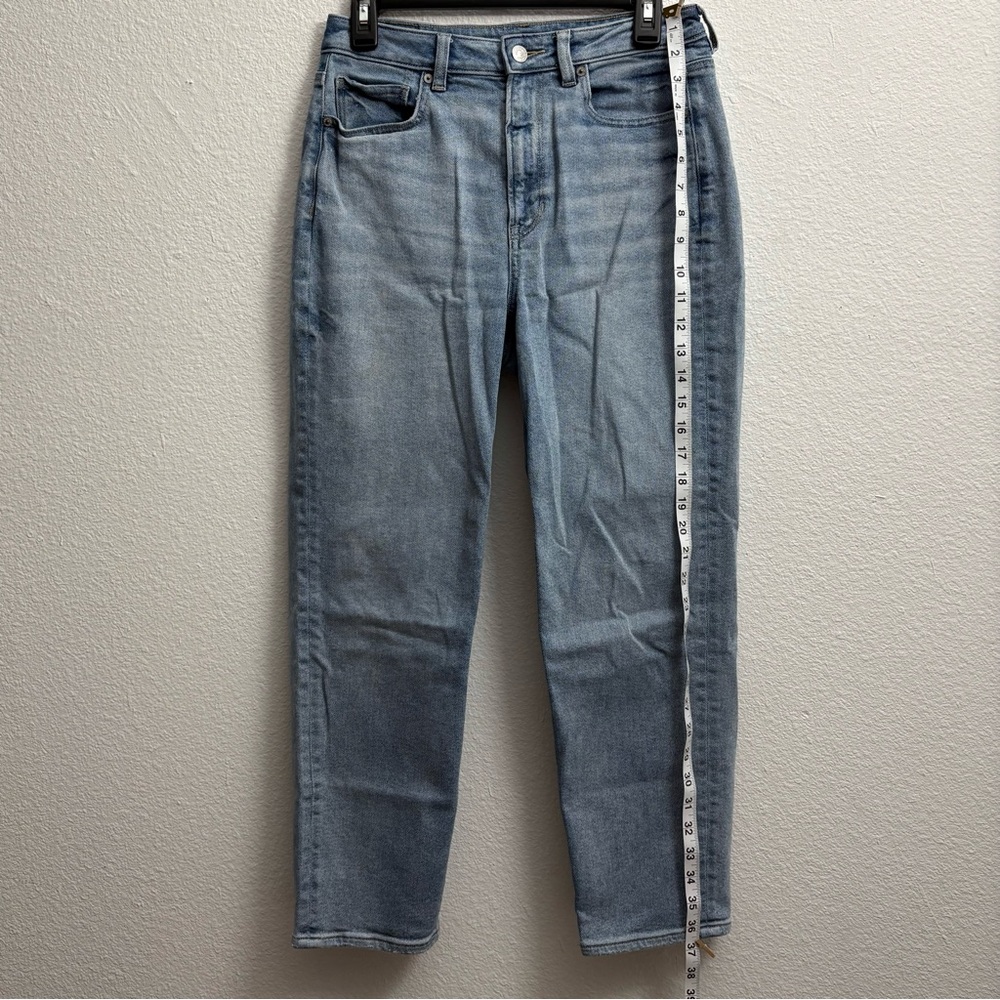 American Eagle AE Mom Straight Jean stretch Women's Jeans size 6 short - Picture 2 of 12